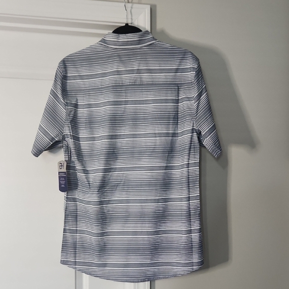 Ben Hogan Golf Shirt – Size Small (S/P/CH) NWT - Picture 4 of 4